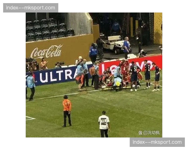 拜仁慕尼黑加时赛2-1淘汰巴黎圣日耳曼，穆西亚拉绝杀